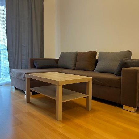 Apartment Hurka - 15 Min Do Centra, Garaz Prag Dış mekan fotoğraf