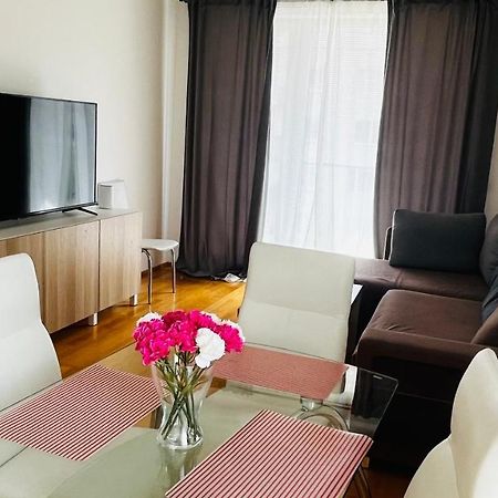 Apartment Hurka - 15 Min Do Centra, Garaz Prag Dış mekan fotoğraf