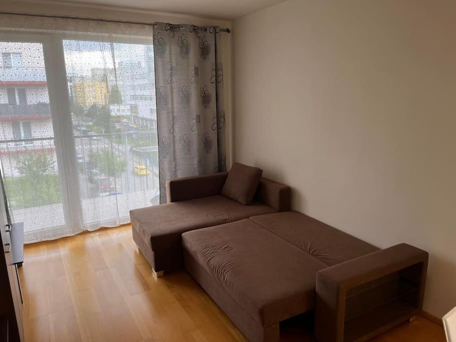 Apartment Hurka - 15 Min Do Centra, Garaz Prag Dış mekan fotoğraf