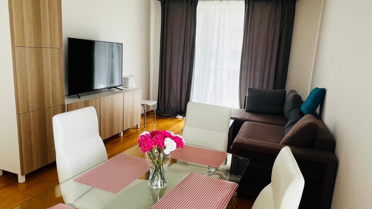 Apartment Hurka - 15 Min Do Centra, Garaz Prag Dış mekan fotoğraf