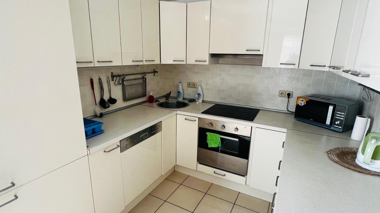 Apartment Hurka - 15 Min Do Centra, Garaz Prag Dış mekan fotoğraf